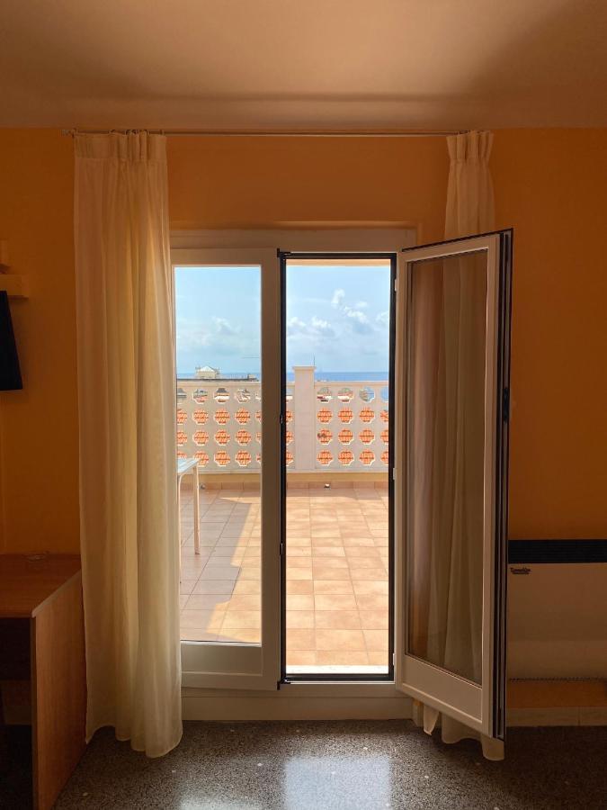 Hotel Ines Varazze Extérieur photo