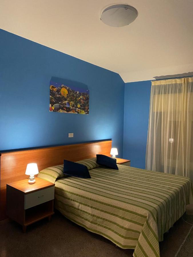Hotel Ines Varazze Extérieur photo