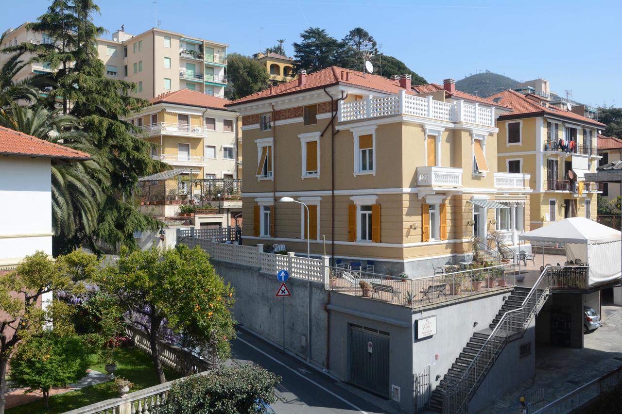 Hotel Ines Varazze Extérieur photo